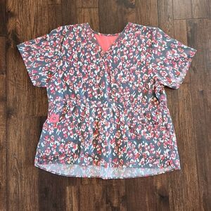 WonderWink easy fit Women's 2xl Floral scrub top
